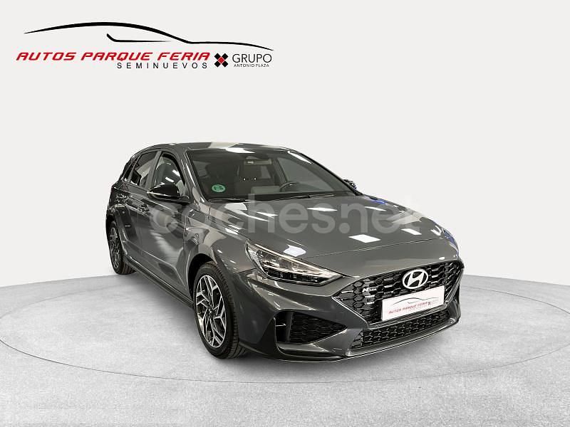 Gris / plata Usado 2024 Hyundai i30 N Line Familiar | 21.690 € (Caro) - Imagen 1/4