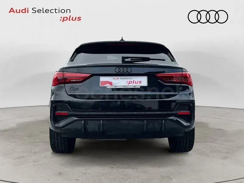Usado Audi Q3 Sportback Ambiente 150 CV (110 kW) 2024 Negro SUV