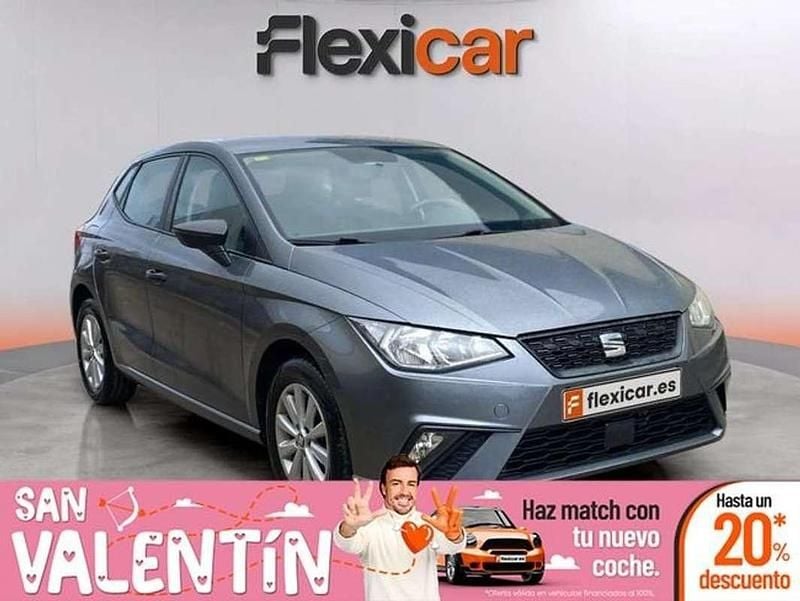Usado Seat Ibiza CONNECT 75 CV (55 kW) 2018 Gris Utilitario