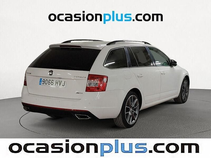 Usado Skoda Octavia RS 184 CV (135 kW) 2014 Blanco Familiar