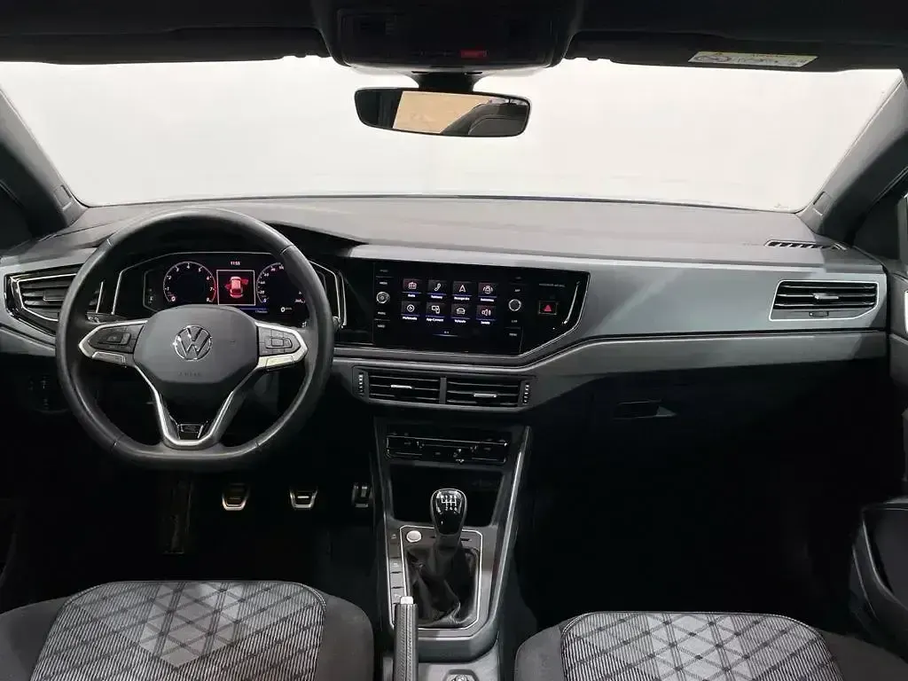 Usado VW Taigo R-line 110 CV (80 kW) 2024 Azul SUV
