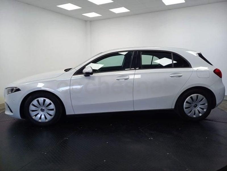 Usado Mercedes A180 136 CV (100 kW) 2021 Blanco Berlina