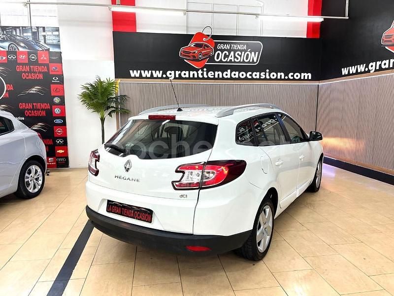 Usado Renault Mégane GrandTour Business 95 CV (69 kW) 2016 Blanco Familiar