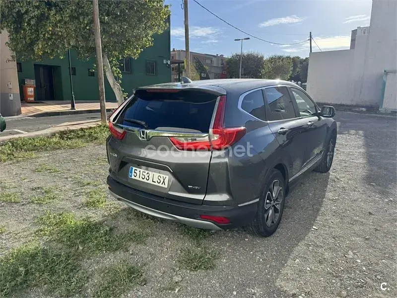 Usado Honda CR-V 184 CV (135 kW) 2021 Gris / plata SUV