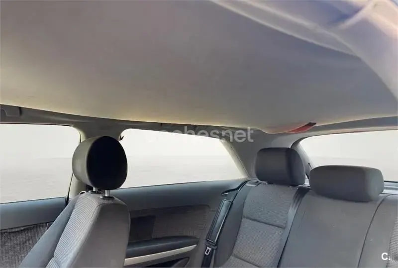 Usado Audi A3 Ambiente 150 CV (110 kW) 2004 Gris / plata Utilitario