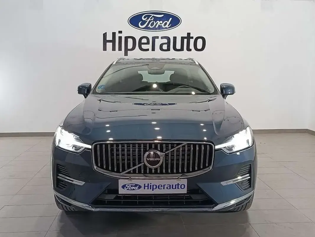 Usado Volvo XC60 Inscription 351 CV (258 kW) 2022 Azul SUV