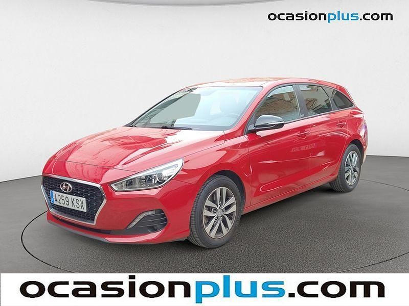 Rojo Usado 2019 Hyundai i30 GO! Familiar | 11.810 € (Buen precio) - Imagen 1/4