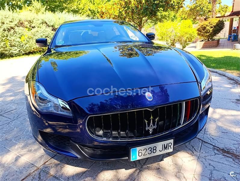 Usado Maserati Quattroporte 410 CV (301 kW) 2016 Azul Berlina