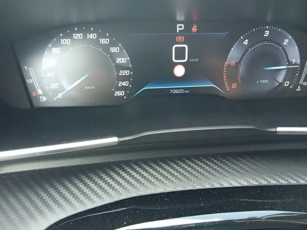 Usado Peugeot 508 Active 131 CV (96 kW) 2021 Azul Berlina