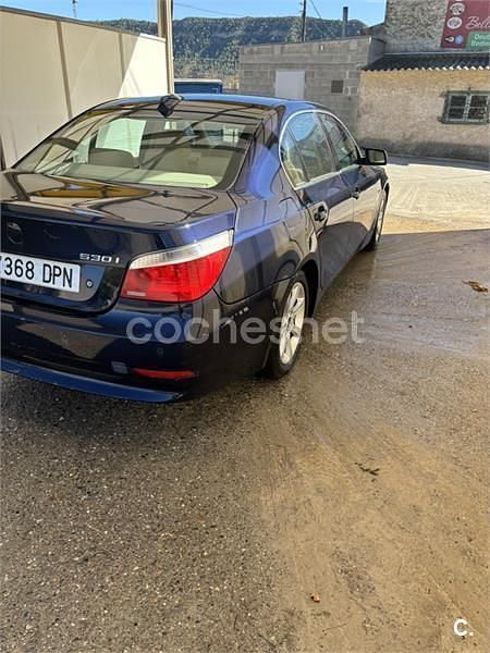 Usado BMW 530 231 CV (169 kW) 2005 Azul Berlina