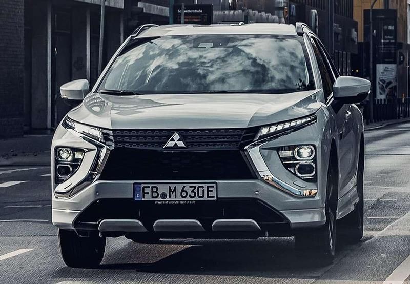 Negro Usado 2020 Mitsubishi Eclipse Cross Edition SUV | 18.570 € (Precio justo) - Imagen 1/4