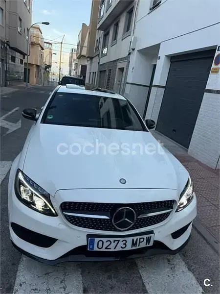 Usado Mercedes C220 AMG line 170 CV (125 kW) 2014 Blanco Berlina