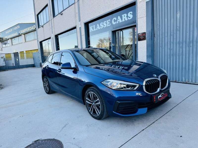 Azul Usado 2021 BMW 118 Utilitario | 18.380 € (Buen precio) - Imagen 1/4