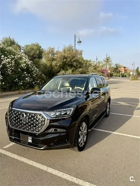 Usado SsangYong Rexton 202 CV (148 kW) 2024 Negro SUV