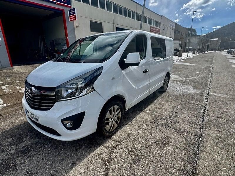 Usado Opel Vivaro 145 CV (106 kW) 2017 Blanco Monovolumen
