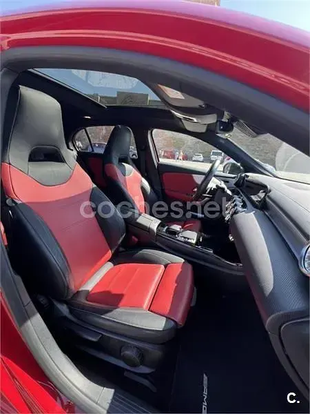 Usado Mercedes A180 109 CV (80 kW) 2019 Rojo Berlina