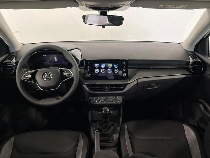 Usado Skoda Fabia 80 CV (58 kW) 2024 Blanco Utilitario