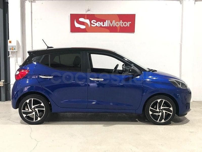 Usado Hyundai i10 84 CV (61 kW) 2021 Azul Utilitario