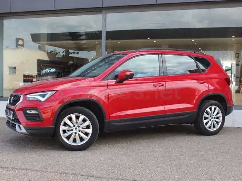 Usado Seat Ateca Style 116 CV (85 kW) 2025 Rojo SUV
