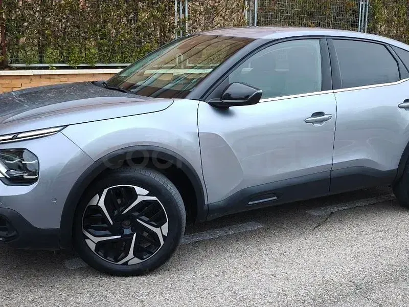 Usado Citroën C4 PureTech 130 CV (95 kW) 2022 Gris / plata Berlina