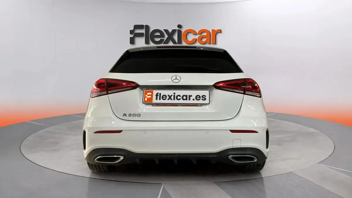Usado Mercedes A200 163 CV (119 kW) 2021 Blanco Berlina