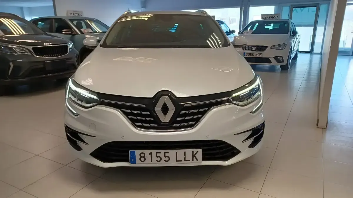 Usado Renault Mégane IV Business 160 CV (117 kW) 2020 Otro Familiar