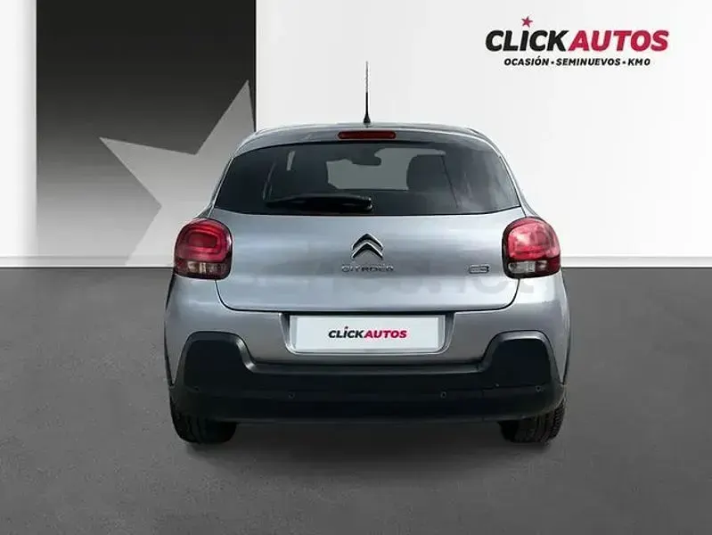 Usado Citroën C3 PureTech 110 CV (80 kW) 2024 Gris / plata Berlina