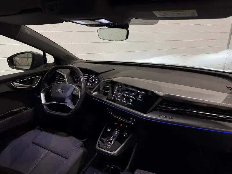 Usado Audi Q4 Sportback e-tron Premium 150 kW (204 CV) 2022 Eléctrico SUV