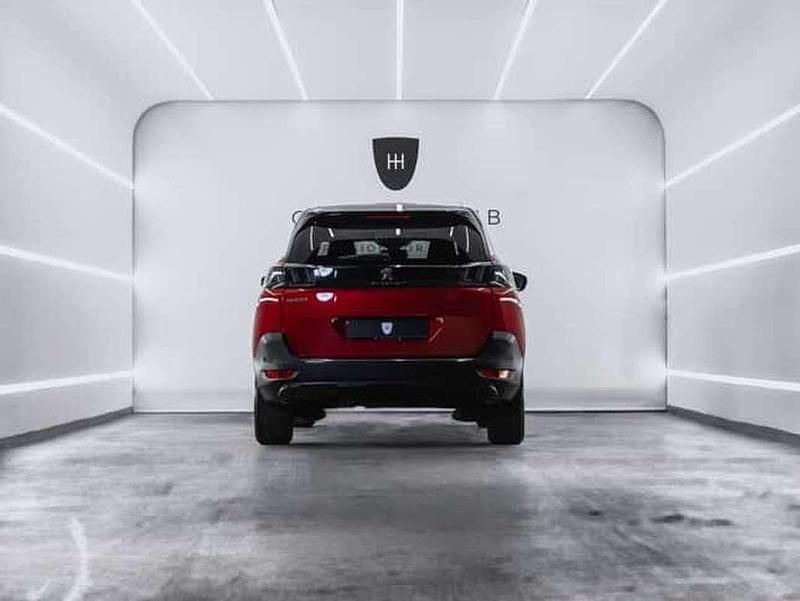 Usado Peugeot 5008 Allure 120 CV (88 kW) 2021 Burdeos SUV