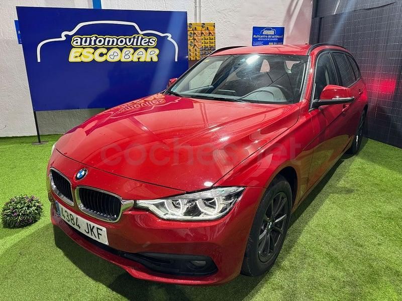 Usado BMW 320 Comfort Edition 184 CV (135 kW) 2015 Rojo Familiar