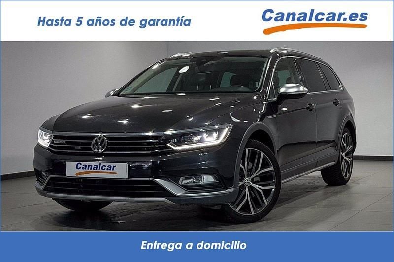 Usado VW Passat Alltrack 272 CV (200 kW) 2019 Negrogris Familiar