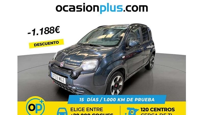 Usado Fiat Panda Cross Cross 69 CV (50 kW) 2023 Verde Utilitario