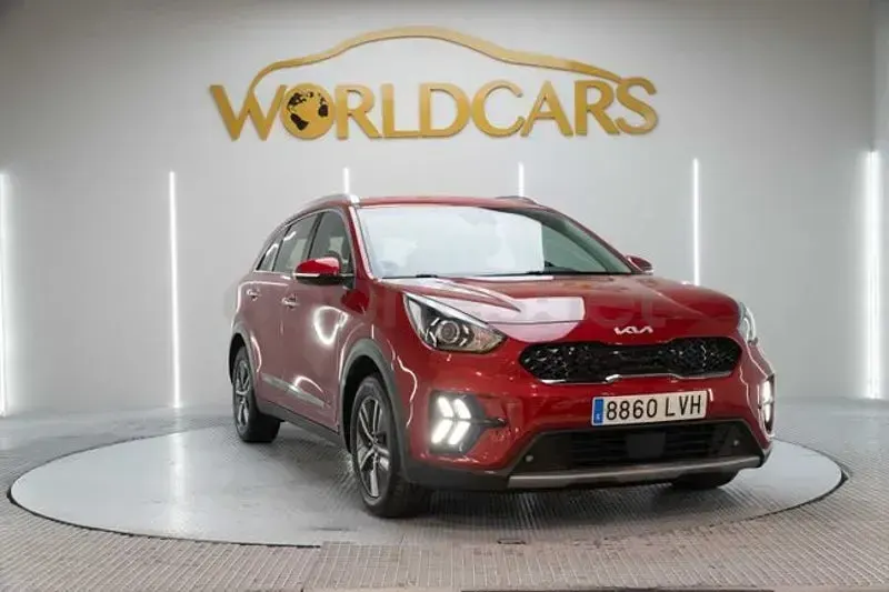 Usado Kia Niro 141 CV (103 kW) 2021 Rojo SUV