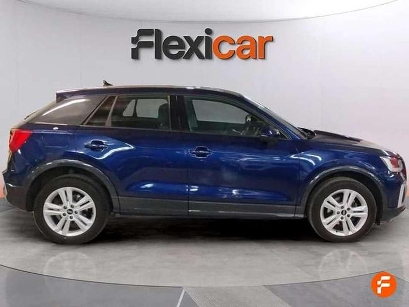 Usado Audi Q2 Advanced 150 CV (110 kW) 2023 Azul SUV