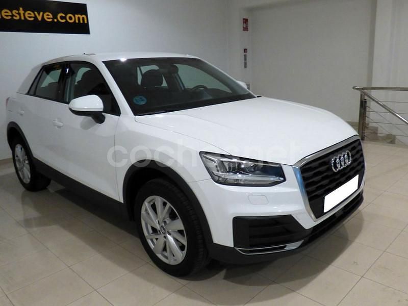 Usado Audi Q2 Advanced Plus 116 CV (85 kW) 2021 Blanco SUV