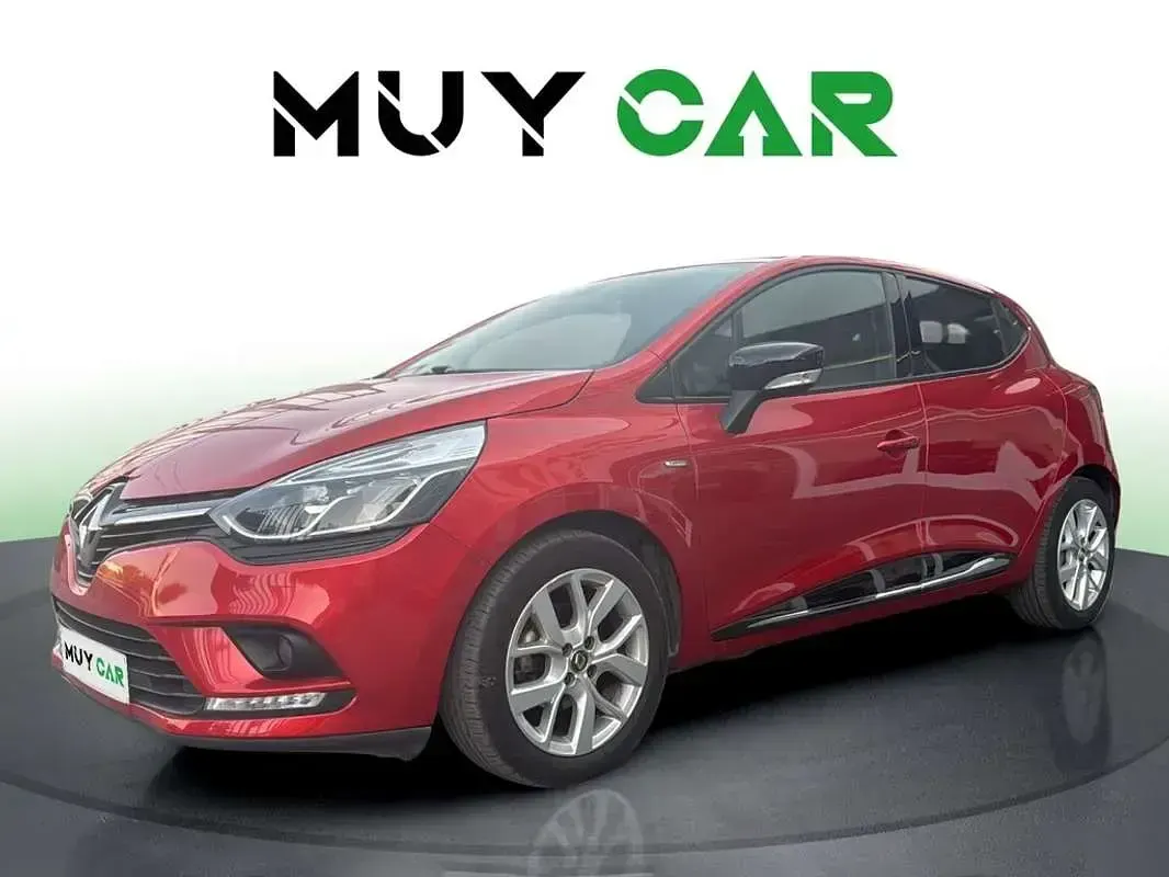Usado Renault Clio LIMITED 90 CV (66 kW) 2018 Rojo Utilitario