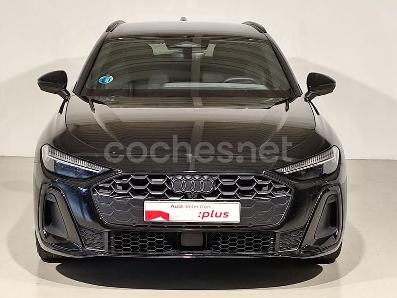 Usado Audi A5 204 CV (150 kW) 2025 Negro Familiar