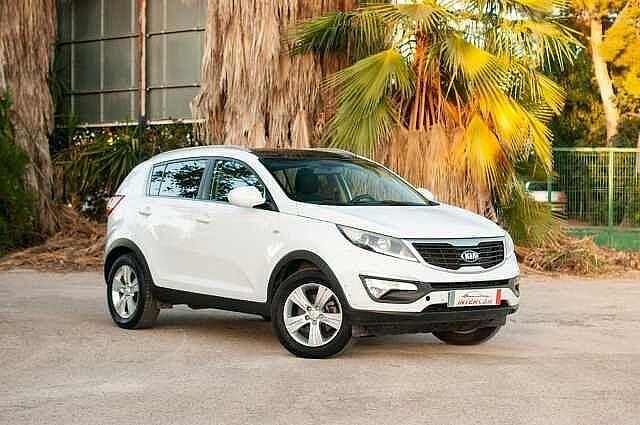Blanco Usado 2014 Kia Sportage 2 SUV | 7700 € (Precio justo) - Imagen 1/4