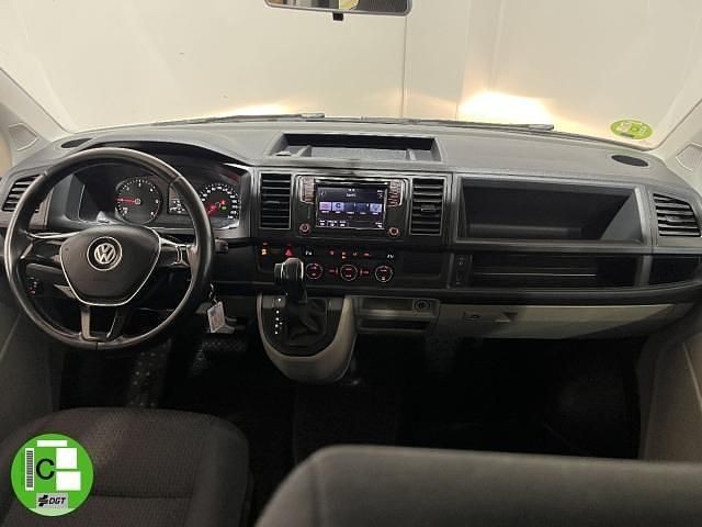 Usado VW Caravelle 150 CV (110 kW) 2018 Blanco Monovolumen