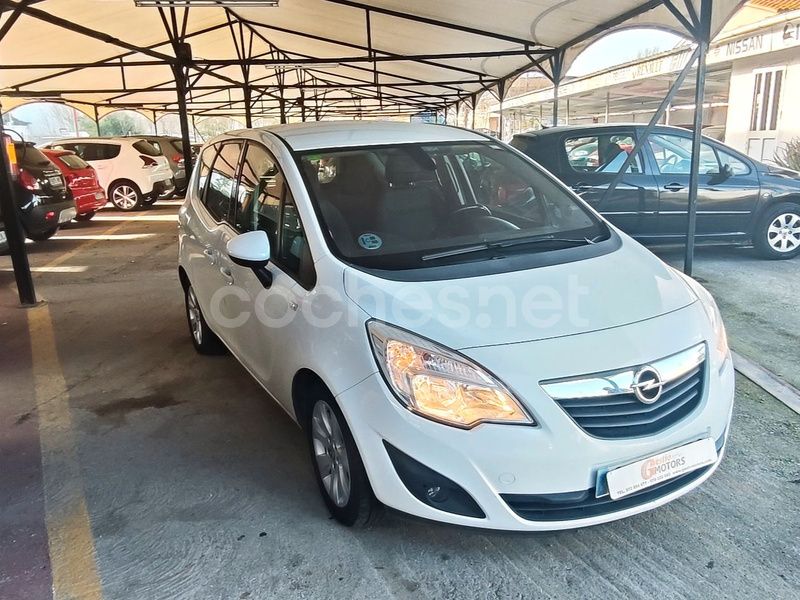 Usado Opel Meriva Enjoy 120 CV (88 kW) 2010 Blanco Monovolumen