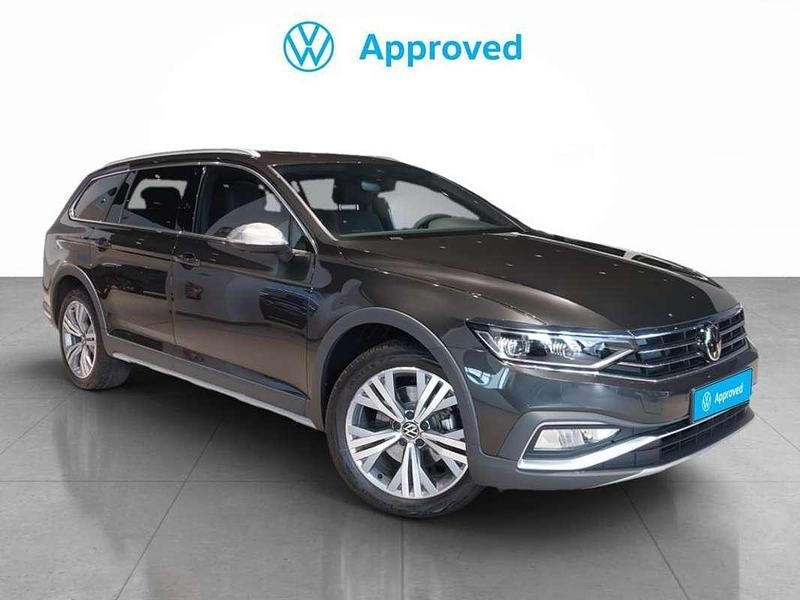 Gris Usado 2024 VW Passat R-line Familiar | 44.900 € - Imagen 1/4