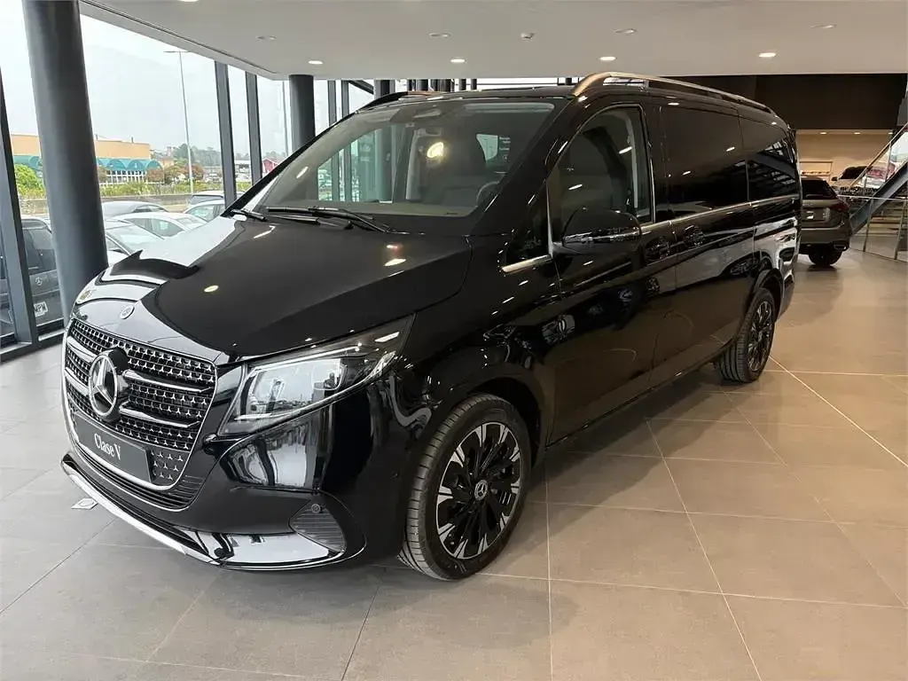 Usado Mercedes V300 Avantgarde 237 CV (174 kW) 2026 Monovolumen