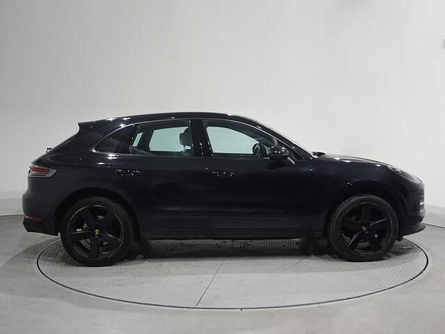 Usado Porsche Macan 245 CV (180 kW) 2021 Negro SUV