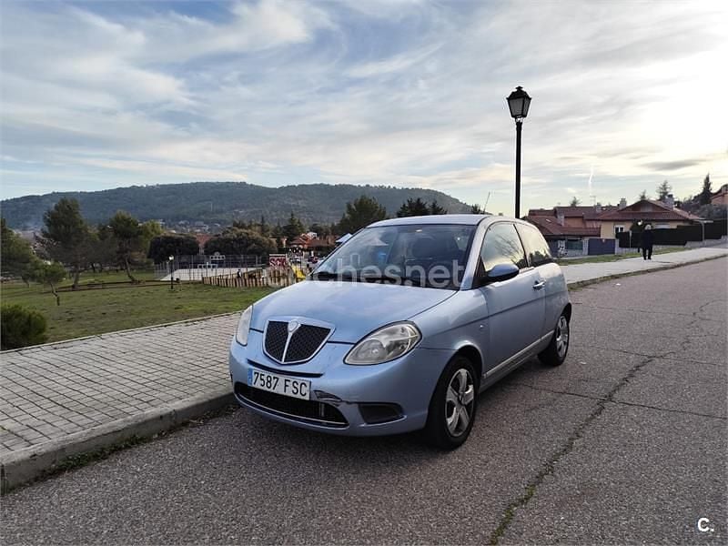 Azul Usado 2007 Lancia Ypsilon Utilitario | 1750 € (Precio justo) - Imagen 1/4