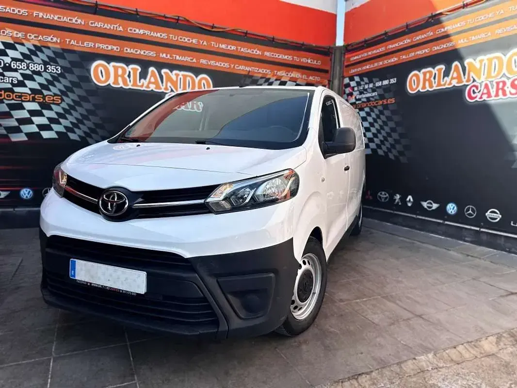 Usado Toyota Proace Comfort 122 CV (89 kW) 2019 Blanco Monovolumen