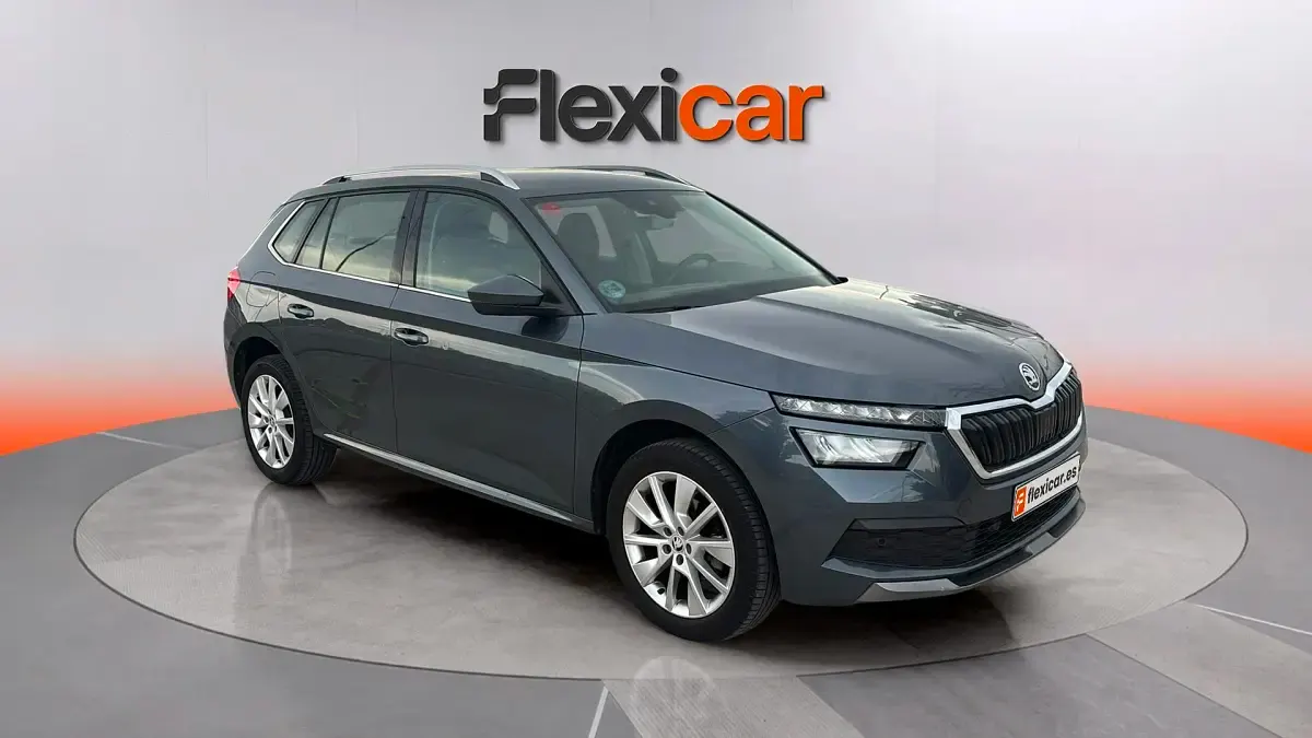 Usado Skoda Kamiq Ambition 110 CV (80 kW) 2021 SUV