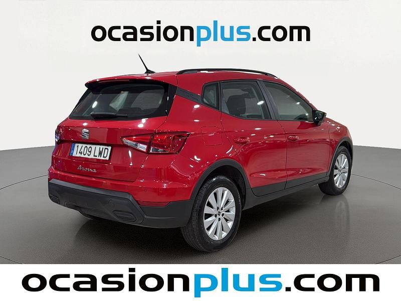 Usado Seat Arona Reference 95 CV (69 kW) 2022 Rojo SUV
