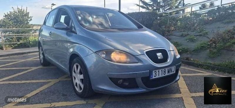 Usado Seat Altea Stylance 105 CV (77 kW) 2005 Gris Monovolumen