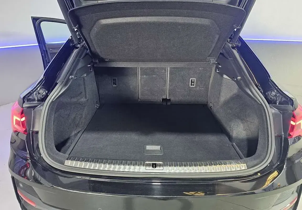 Usado Audi Q3 150 CV (110 kW) 2020 Negro SUV