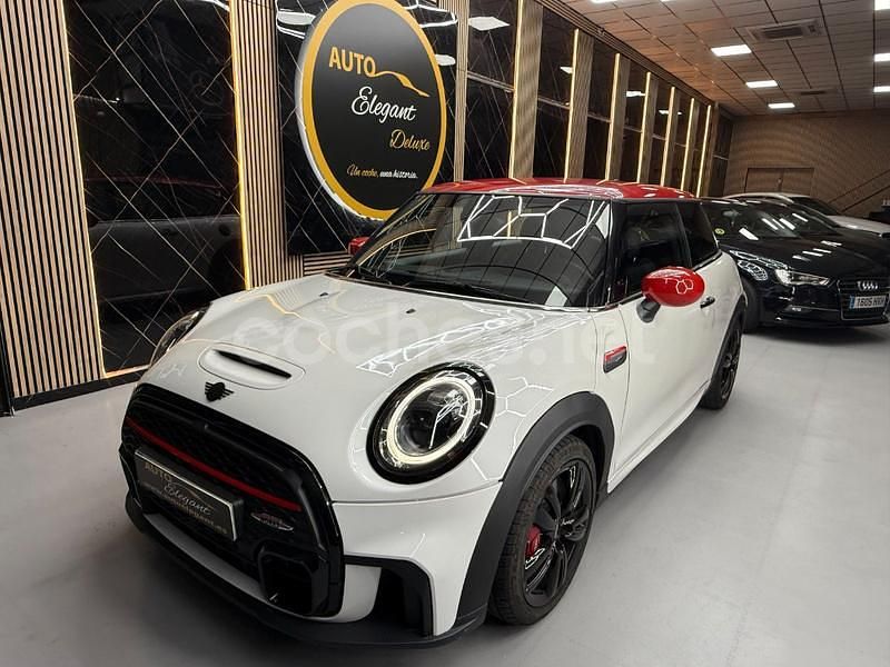 Usado Mini John Cooper Works 231 CV (169 kW) 2023 Blanco Utilitario